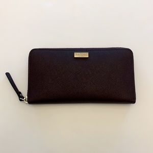Kate Spade Full Zip Accordion Wallet